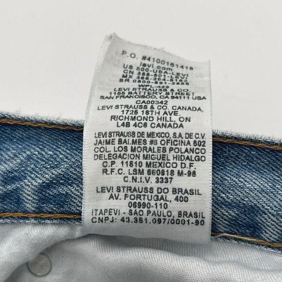 Levi's Jeans Men's‎ Size 35 x 34 Blue Denim Straight Leg High-Rise Light Wash - Picture 8 of 16